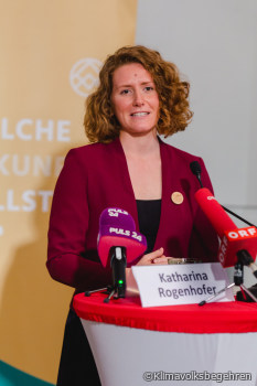 Klimavolksbegehren-Sprecherin Rogenhofer
