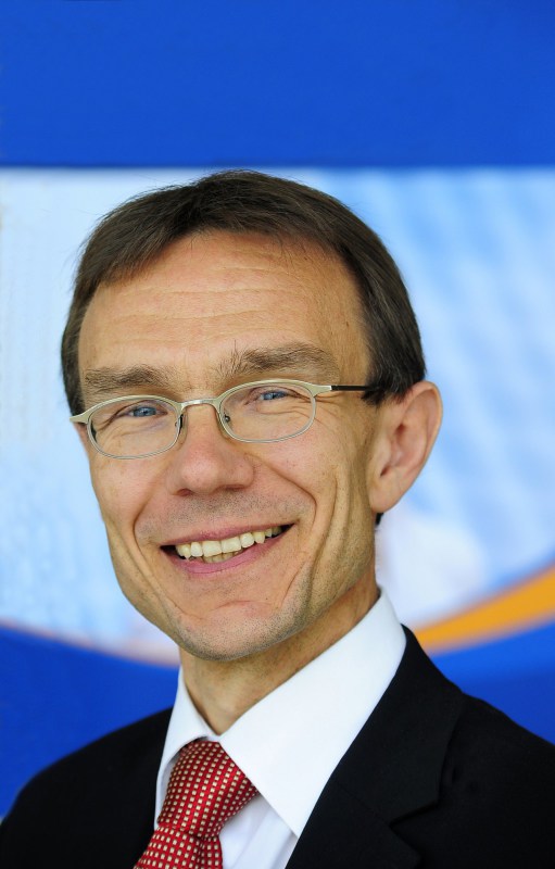 Harald Drück, Leiter des Forschungs- und Testzentrums für Solaranlagen ...