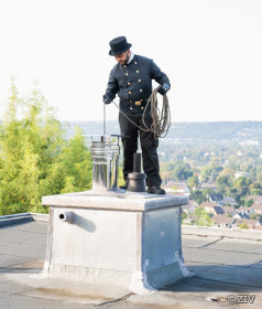 Schornsteinfegerhandwerk stellt sich auf mehr Arbeit ein